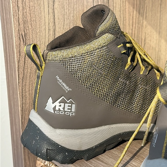 REI hiking boots - Picture 11 of 15